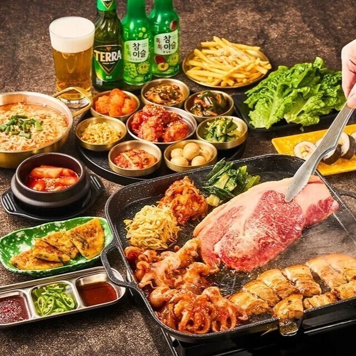 韓国酒場ビアガーデン ルミネエスト新宿 - Restaurant Guide - TableCheck