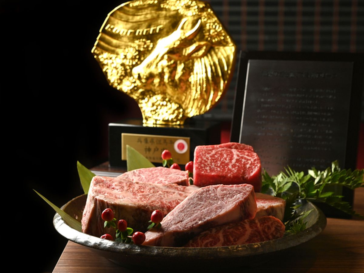 食品サンプル　鉄板ステーキ 食品サンプル 鉄板ステーキ