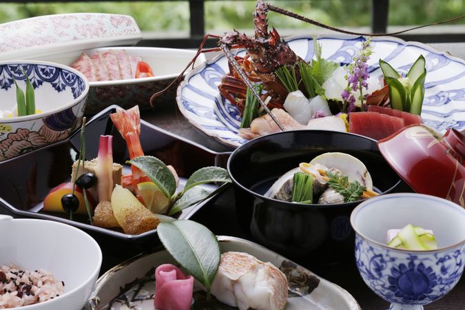 TSUKIJI JISAKU