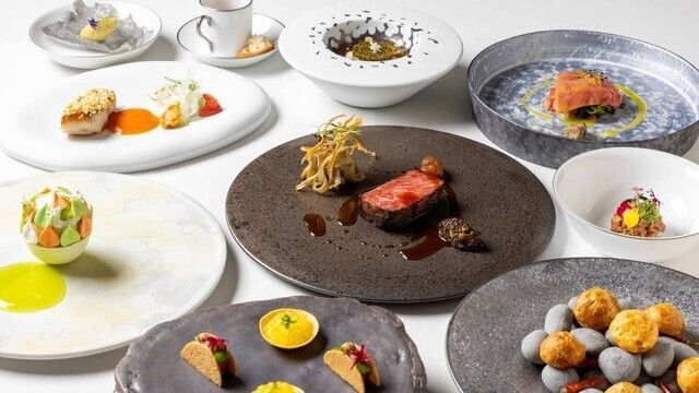 Restaurant Bellustar / BELLUSTAR TOKYO, A Pan Pacific Hotel