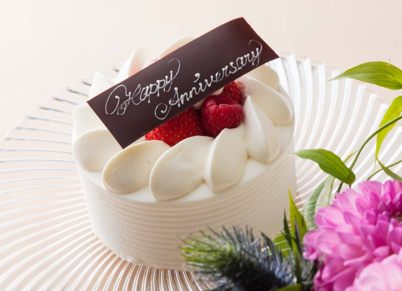 ホールケーキ (12㎝ / 2-4名様)