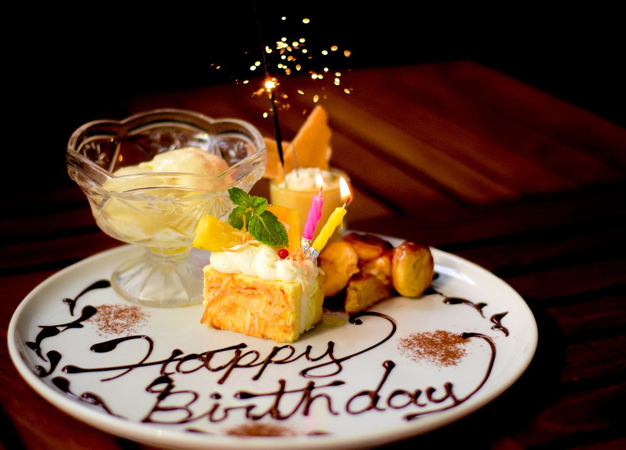 【オプション】デザート盛り合わせプレート　1,250円（税別）