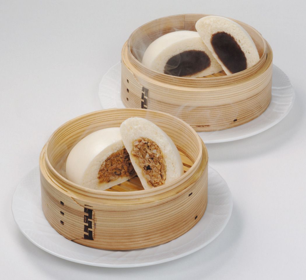 東天紅特製あん万頭 (1個)