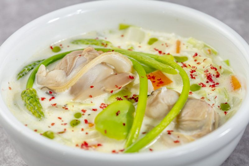 【当日利用可・カジュアルコース】春の味覚満載！日吉豚ローストほか、全4品