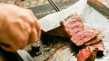 *For 4 or more people, [Half & Half] Domestic Japanese Black Beef and Aged Roast Beef Course