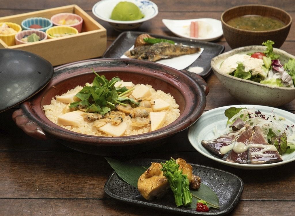 【〜彩(いろどり)コース〜お食事のみ】豚の角煮や塩鶏の柚子胡椒焼き、あさりと牛蒡の羽釜ごはんなど全8皿