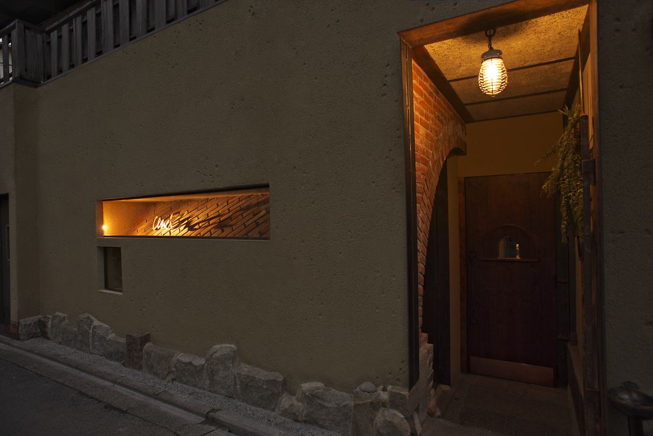 Dinner course ¥21,780 (tax and service included)