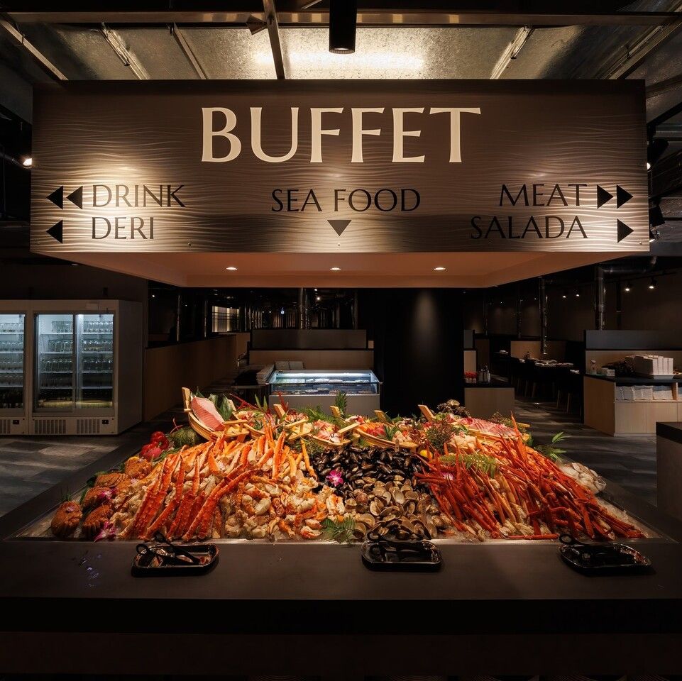 [Buffet] <120-minute limit> Yakiniku & Japanese, Western, and Chinese buffet with over 150 dishes including king crab