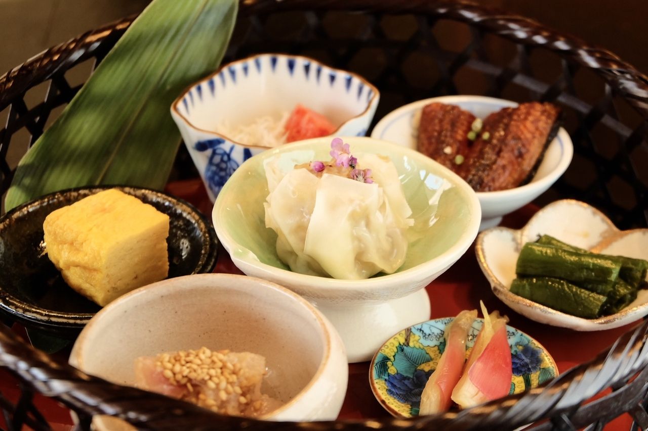 【おまかせコース】飲み放題込！旬の食材と雲丹をつかった少量多皿◎