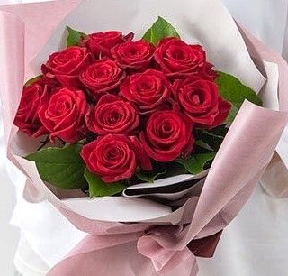  [Menu Specialité] 7 dishes + glass of champagne + bouquet of roses (12 bottles) 