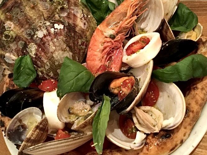 Choose from the great value 4800 course (weekdays)