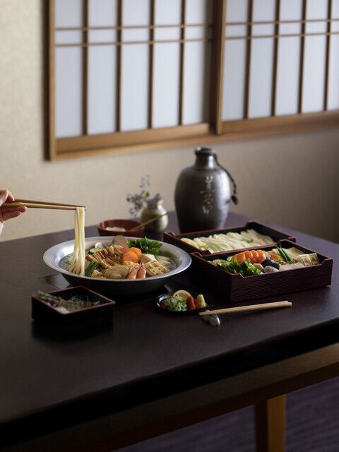 Udon Suki {Botan (Sashimi) Course}