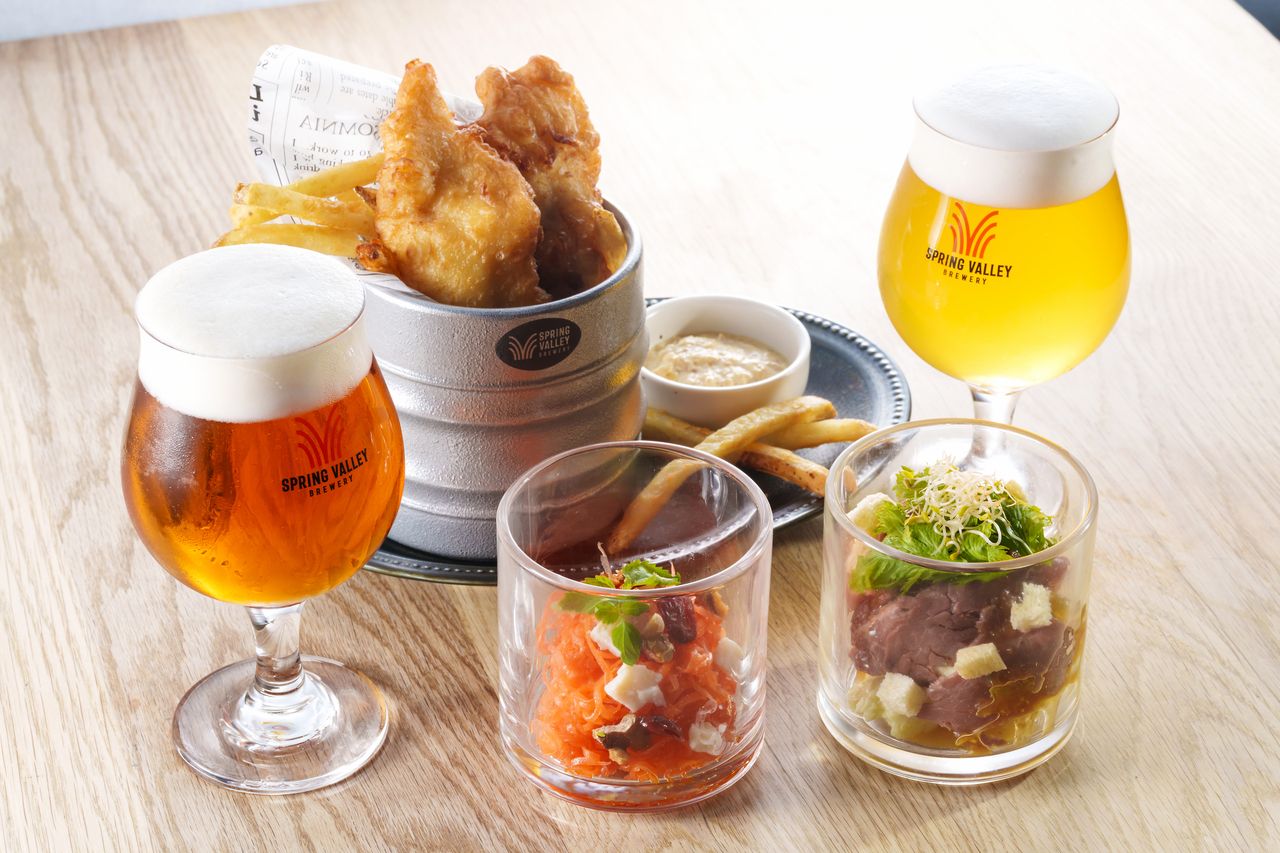 [Molto richiesto! Menu valido tutto il giorno] "Combo esclusivo" Antipasti + Fish & Chips + 8 birre classiche a flusso libero per 90 minuti ¥3.800
