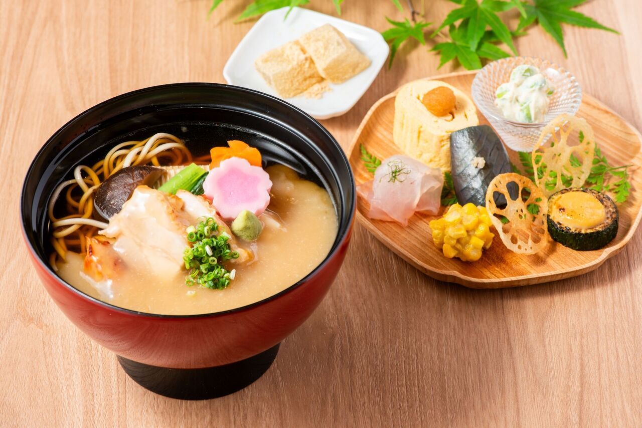 名物じぶそば（てまり寿司付き）