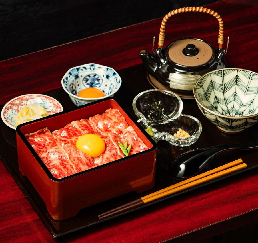 [Limited quantity] Premium Wagyu rare sirloin rice bowl