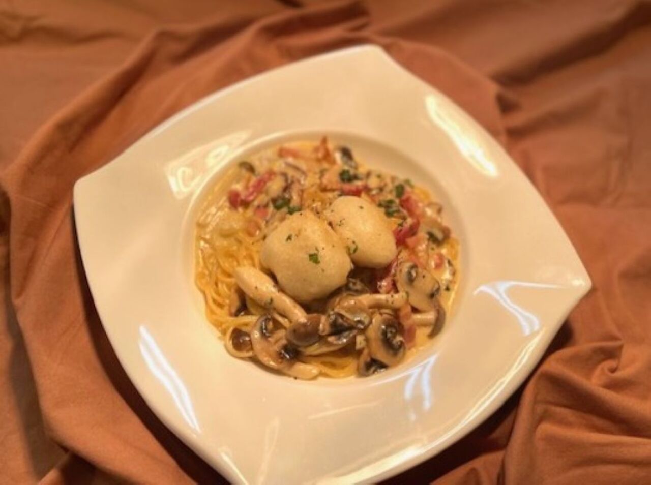 Variety Lunch: Pasta