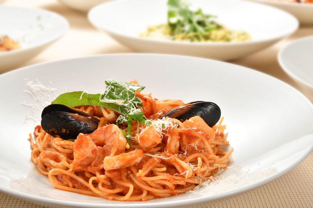 Pasta + salad buffet set [THE OIKE TERRACE]