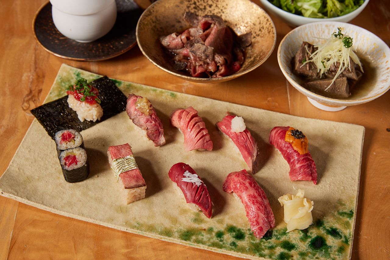 Beef sushi 8-piece set