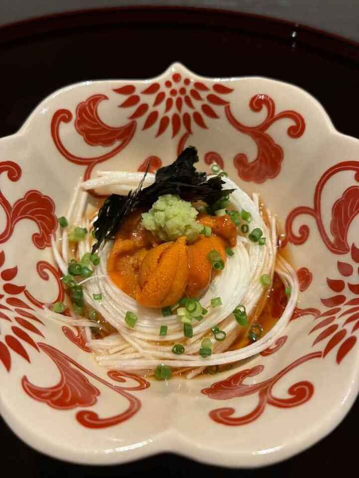 [Seasonal appetizer course (no meal included)]