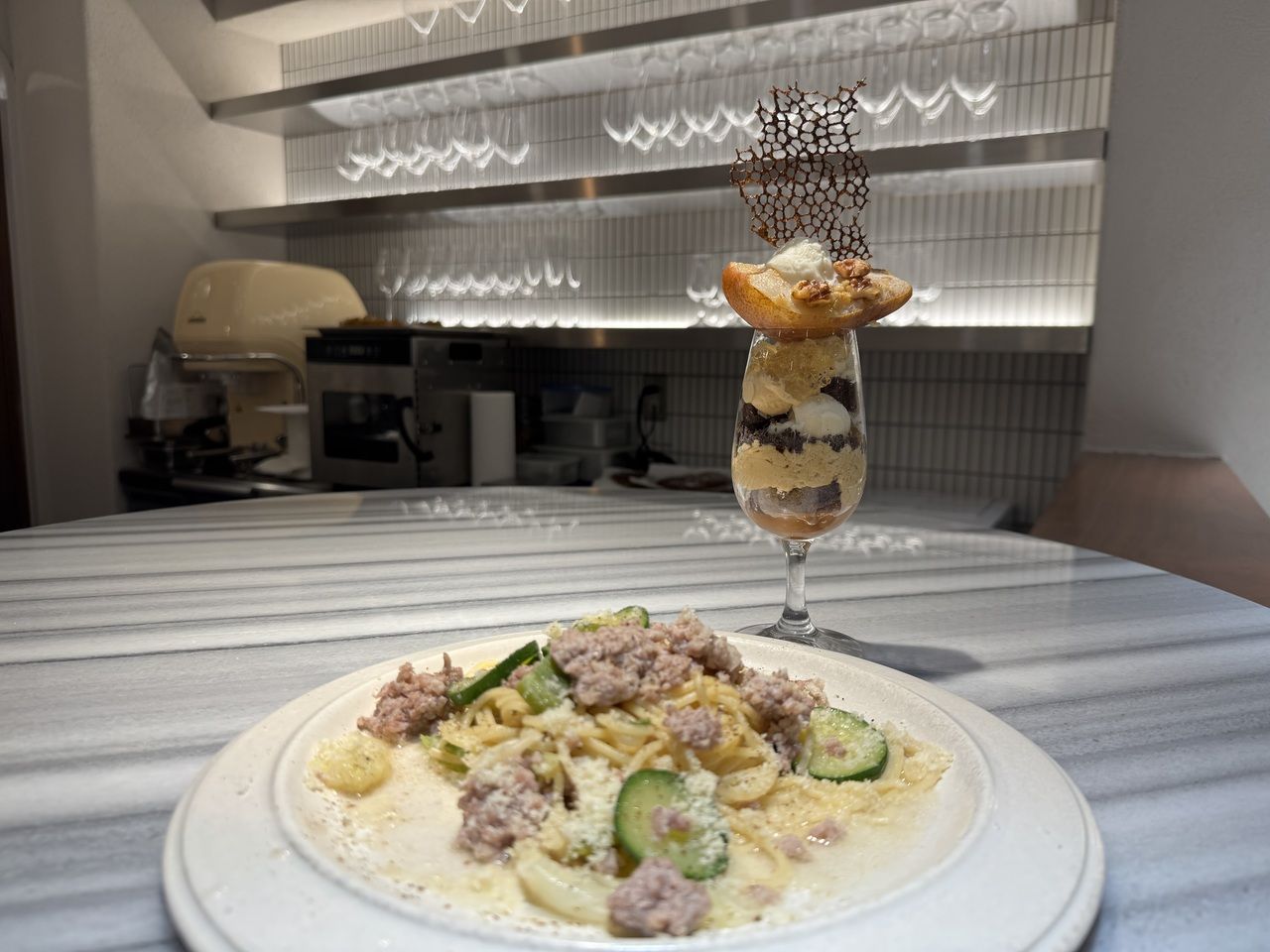 Set parfait dan separuh pasta