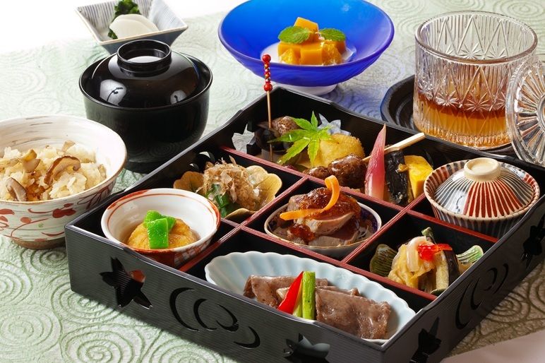 土日祝 たまて箱 L 4840