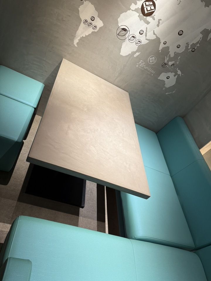 【期間限定ケーキ　誕生日、記念日用　メッセージと小菓子付きセット】4〜5名様　個室