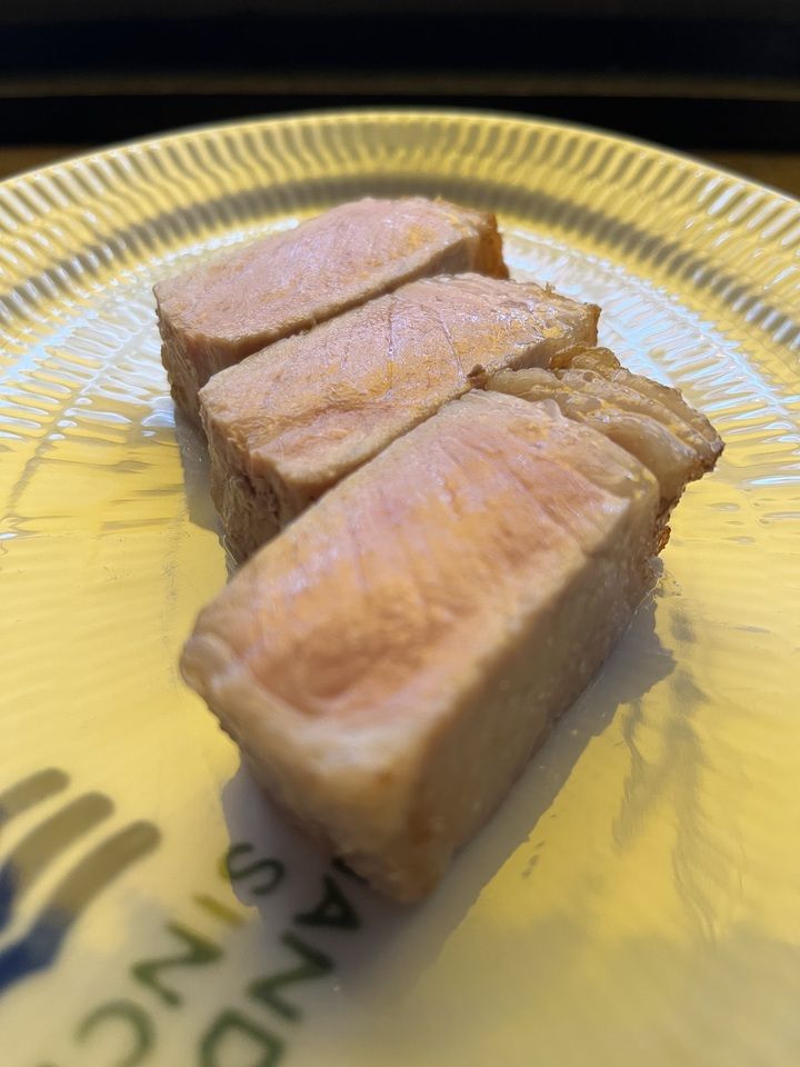 디너 — 셰프 오마카세 코스(전 7품, 메인: 브랜드 돼지고기) + 페어링