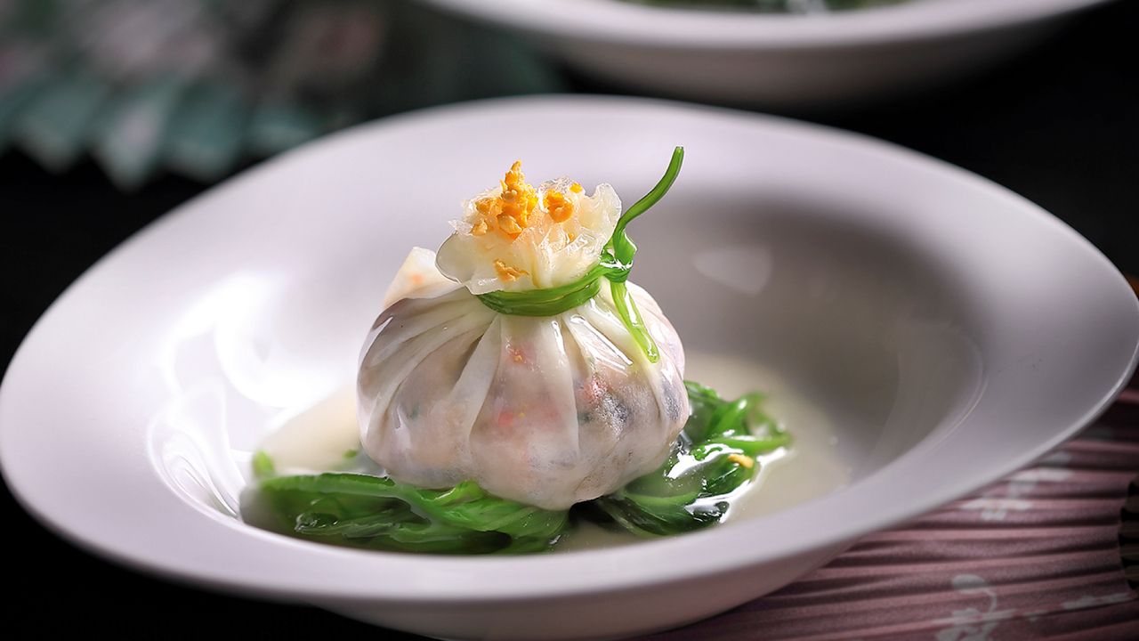 Steamed Diced Abalone Wrapped with Egg White Skin $42++