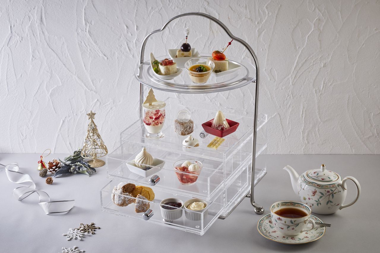 [Weekdays] Snowy Christmas Afternoon Tea 