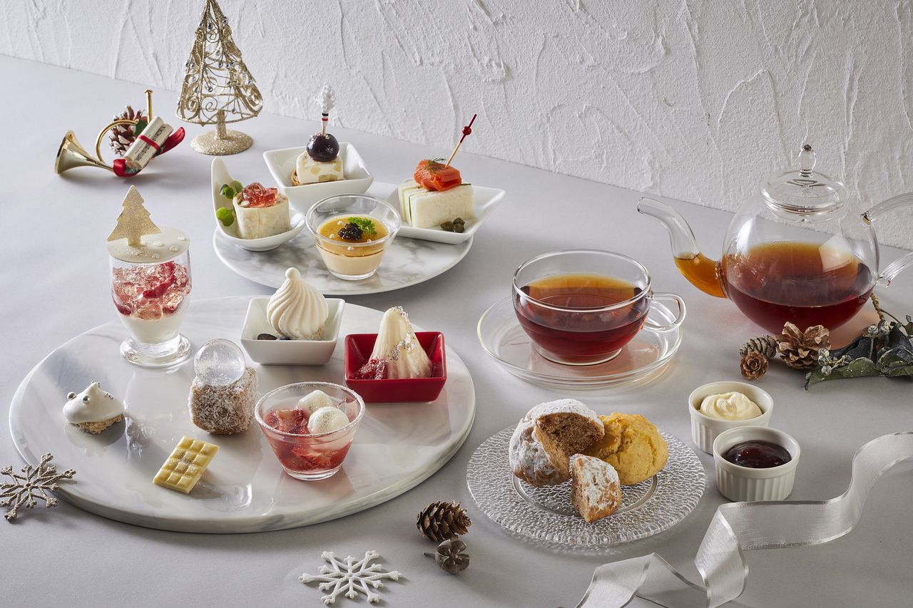 [Weekends & Holidays] Snowy Christmas Afternoon Tea 