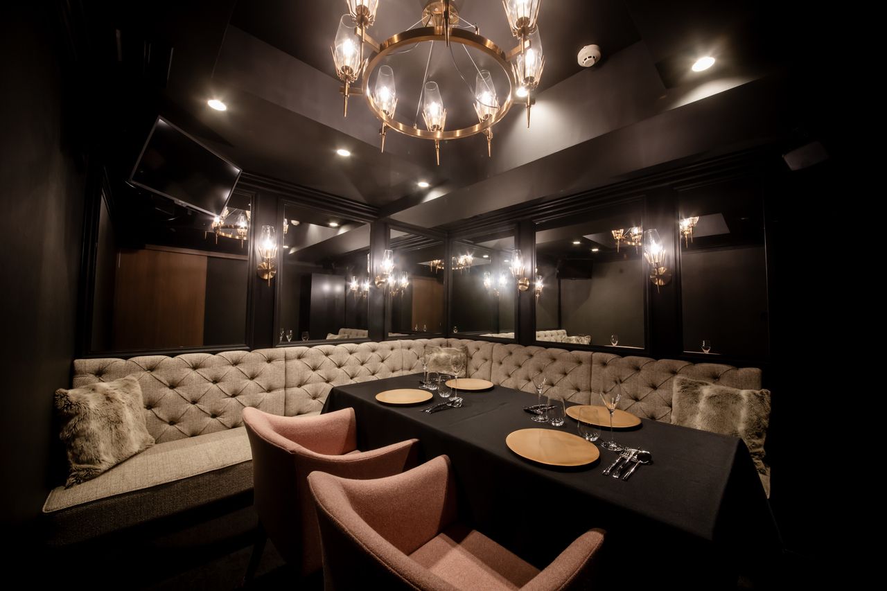 Private Room A: Christmas Course 2025 + Wine Pairing