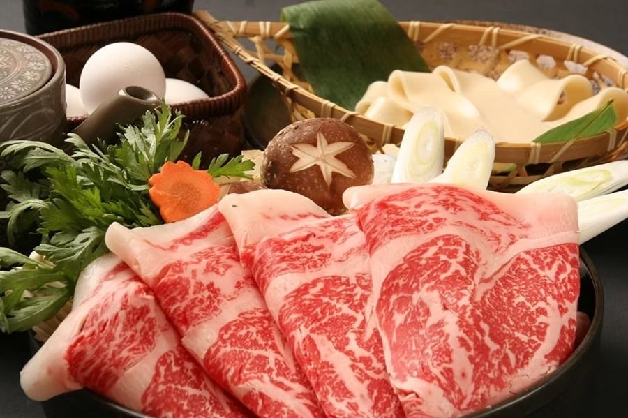 All-you-can-eat domestic beef sukiyaki set [elementary school students]