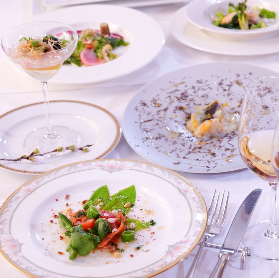 New Year's Limited Full-Course Lunch