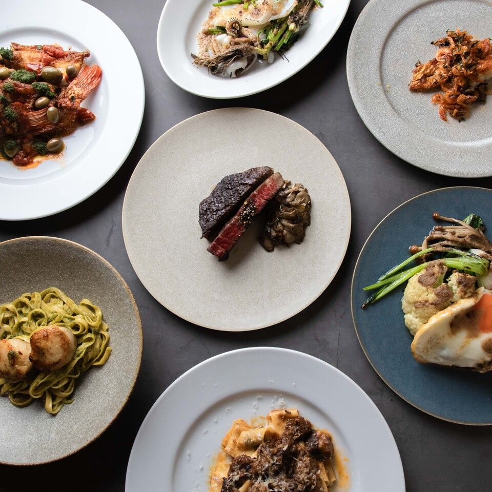 Special course using seasonal ingredients (with freshly baked focaccia)