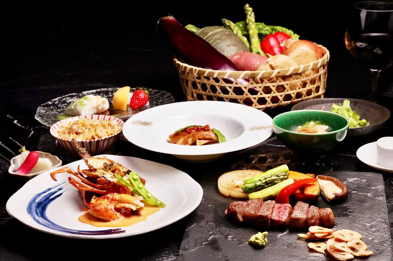 "Ming Chef's Choice Course" A new Tokyo gourmet staple. Enjoy two main dishes from land and sea. *Celebration plates are available free of charge.