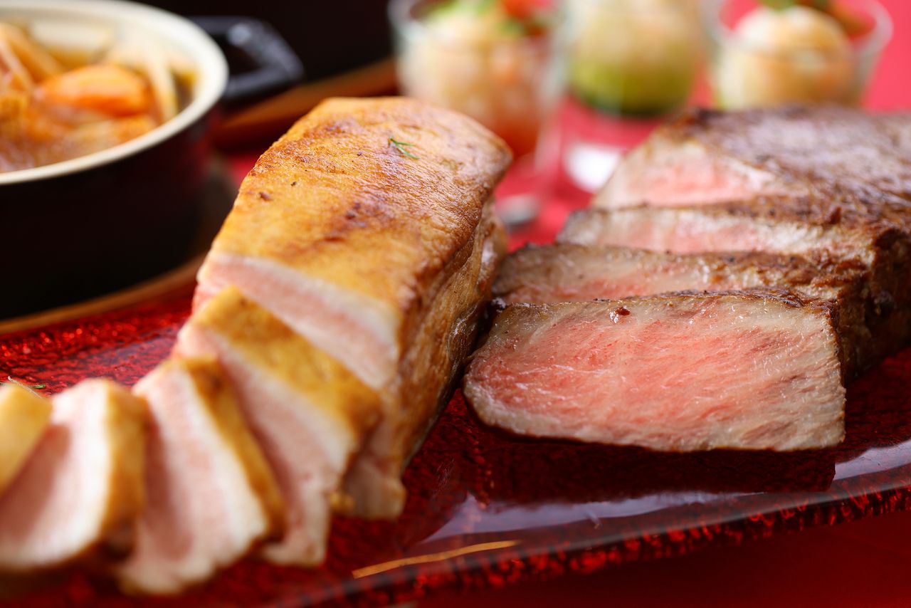 【土日祝ランチはいつでもワンプライス】冬の御馳走バイキング【中学生以上】