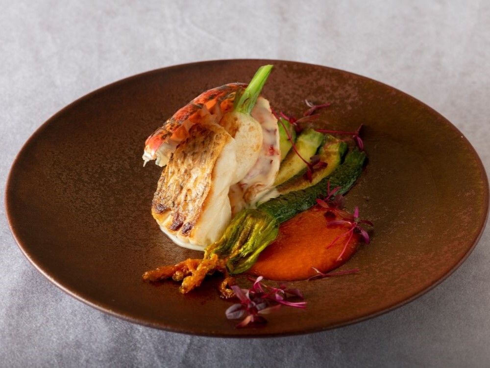 【平日：ランチコースA】前菜・メイン等全4品＆ドリンクビュッフェ