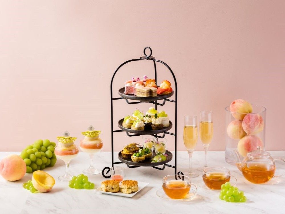 [Evening High Tea] Enjoy an elegant evening with seasonal appetizers and desserts + 2 hours of alcohol-free drinks