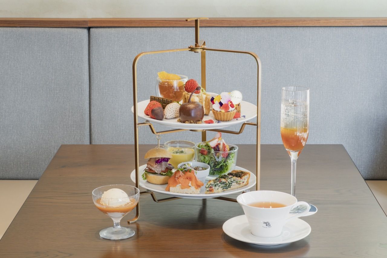 ブルーミング・スプリング・アフタヌーンティーセット 【土日祝11:30〜】