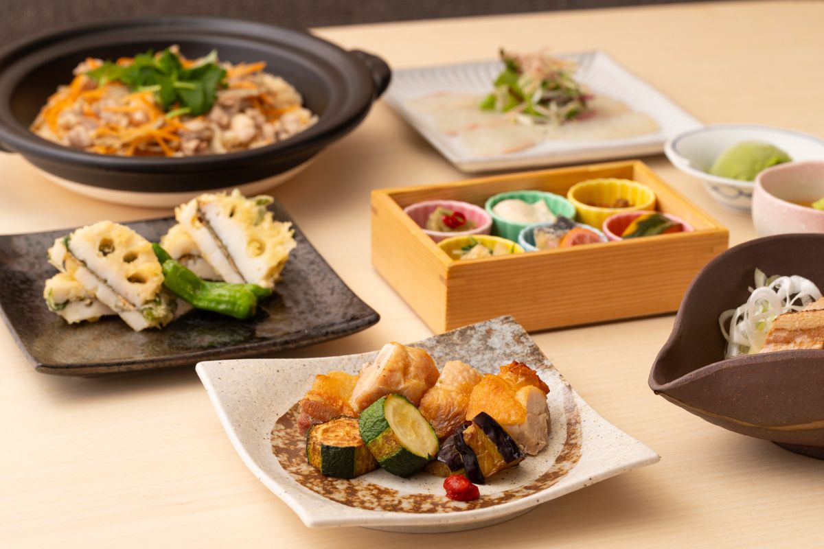 茶茶　季節のコース【彩】飲み放題付き　8品　6500円