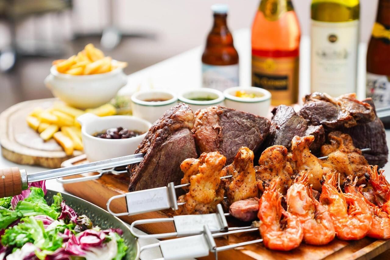 ★OPEN特別価格【月-木ランチ限定】【90分食べ放題】カクテル・サワーなど10種以上飲み放題付！15種シュラスコ＆サラダ＆ブッチャーカレー付…5,100yen⇒4,080yen 2名様～