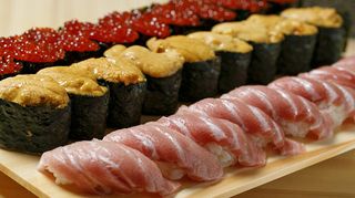 [7 asientos en la barra] Sushi ilimitado: El menú omakase definitivo