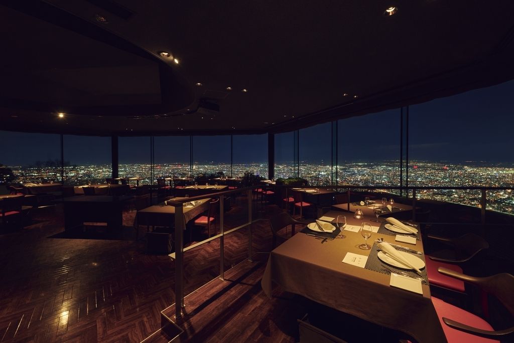 【期間限定】専用バスで往復付き　ルミエールコース