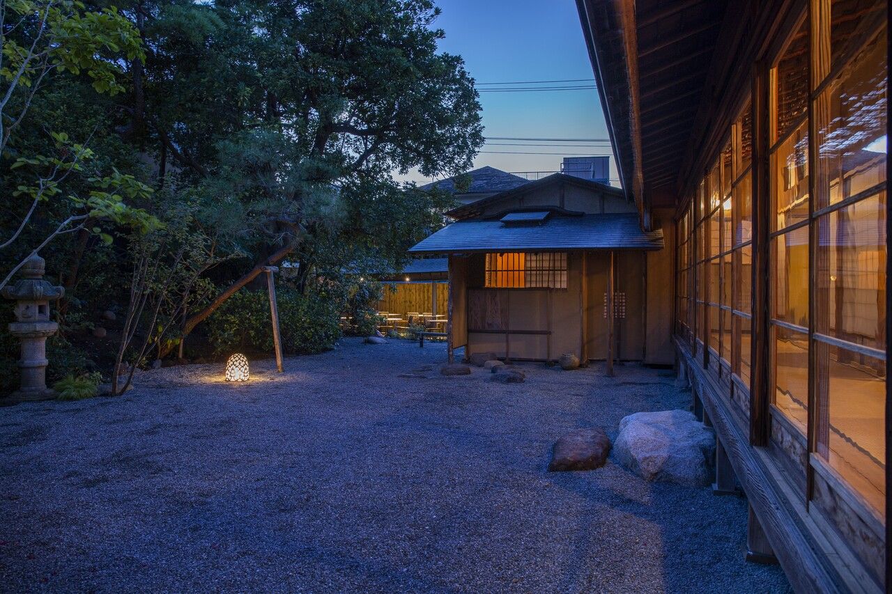 Hall “Seasonal Course”