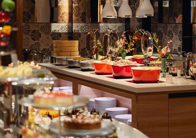 6/1～ Weekend&Holiday Dinner Buffet：8,500 yen