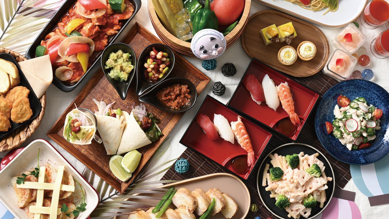 Lunch buffet during the Obon period
