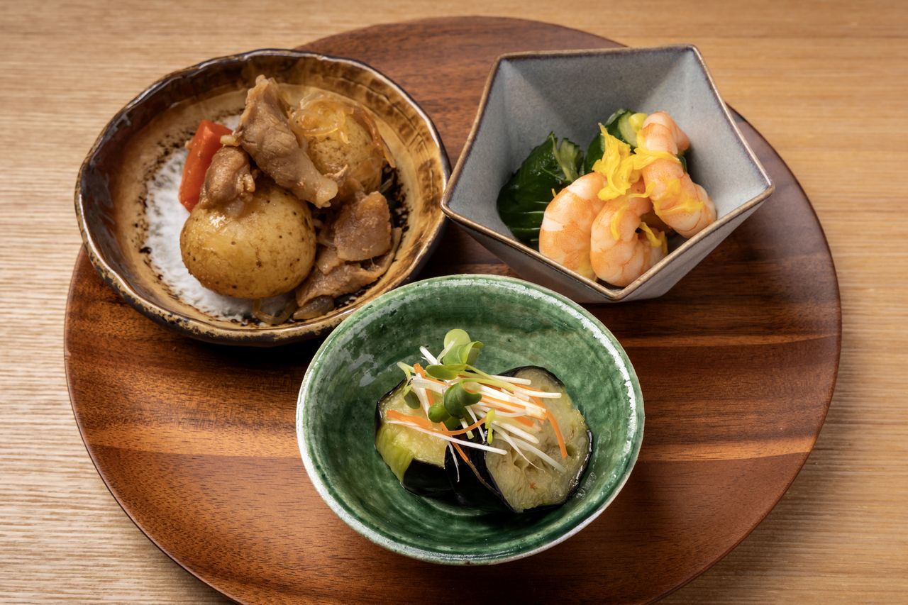 Private room, 4,500 yen course meal (for groups of 5 or more)