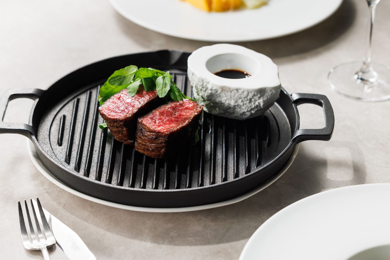 【平日ご予約限定！Lunch Set】 - 厳選牛 炭火焼き -
