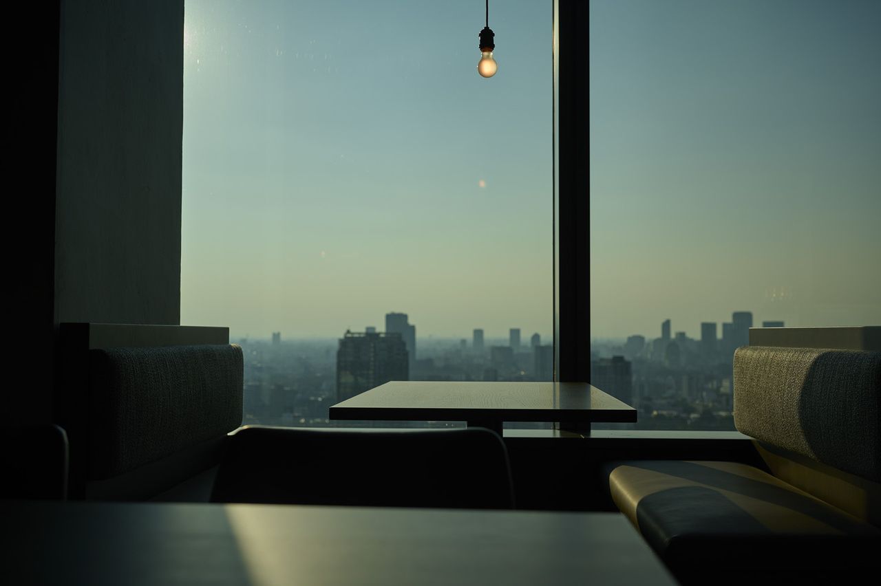 【Dinner】【Guaranteed window seat】 Limited to 8 groups per day! Suntan’s special course at a window-side booth seat