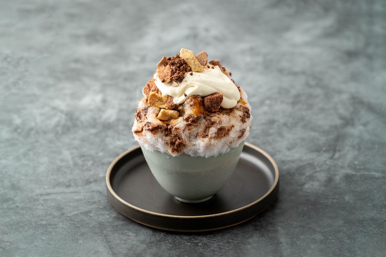 Cocoa shaved ice